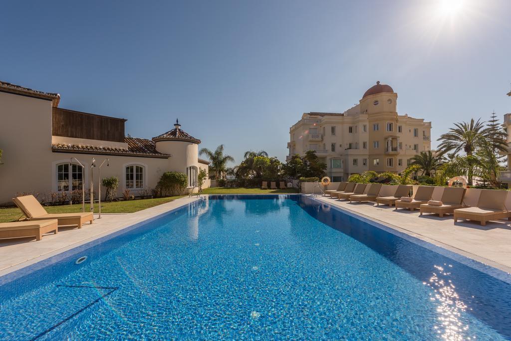 Las Dunas Suites & Apartments Estepona Exterior foto